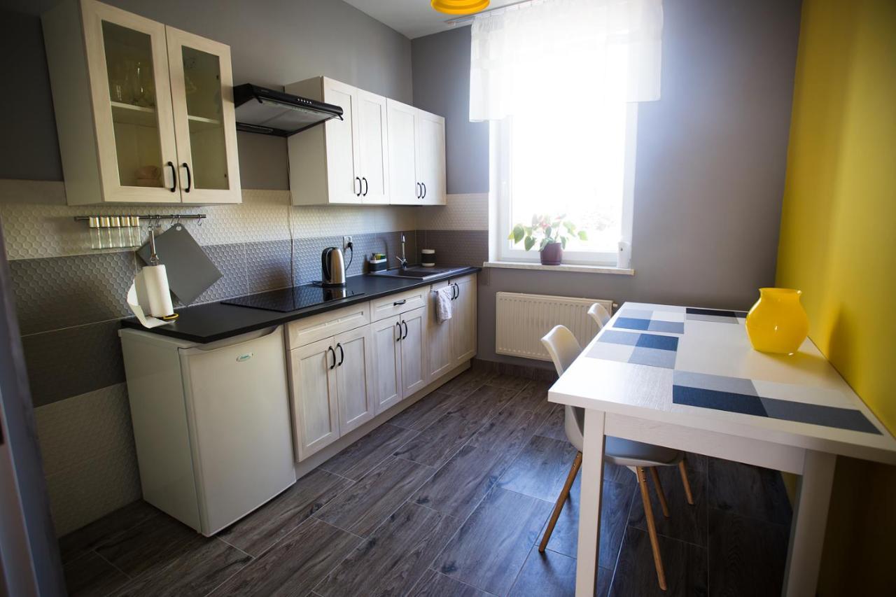 Pokoje Goscinne 30Stka Leczna Exterior foto